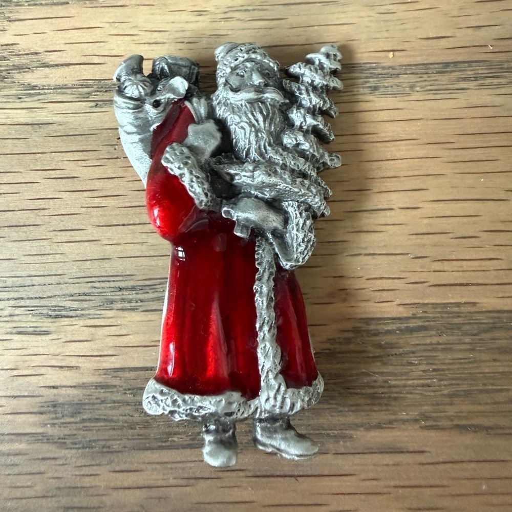 Santa Brooch